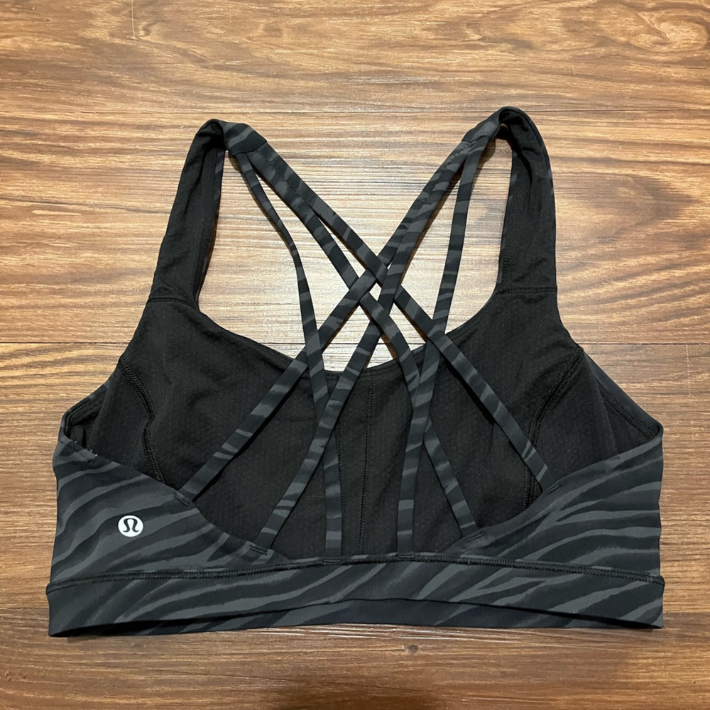 Lululemon Size 8 Free To Be Bra Black Gray - Picture 5 of 9